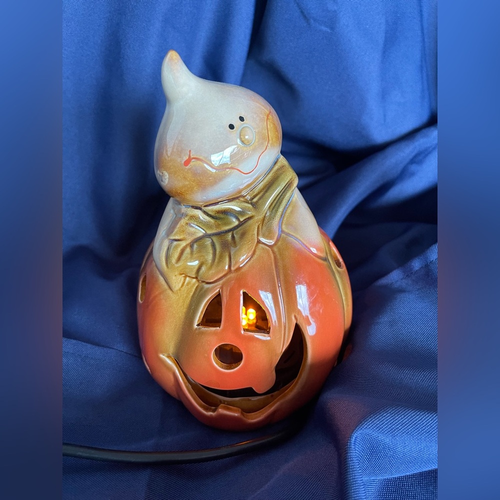 Ceramic Pumpkin Ghost Light
